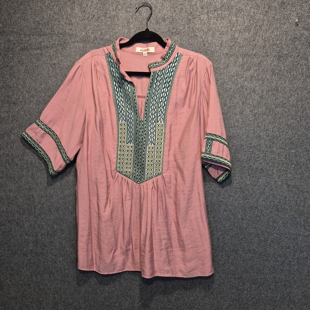 Mazik  Embroidered Med Top Boho Folkloric Peasant Cottage Artisan Geometric